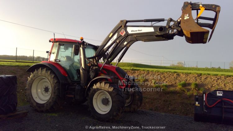 Tracteur agricole Valtra N 134A - Ets Beauvisage